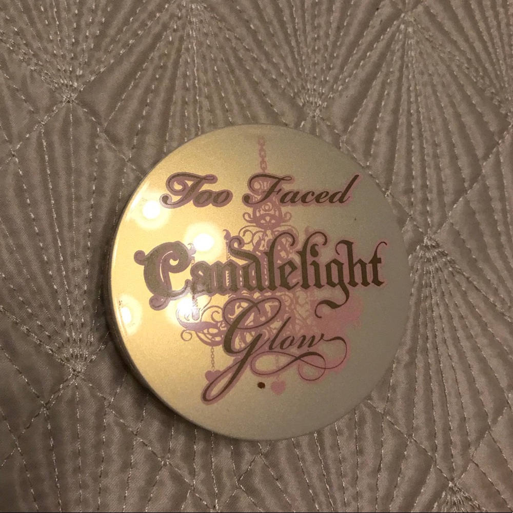 Too faced candlelight glow duo highlighter